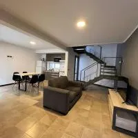 Duplex hasta 5 personas en hermosa zona T3, hotell i Guaymallén