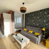 Appartement BIENVENUE avec terrasse, hotell sihtkohas Caen