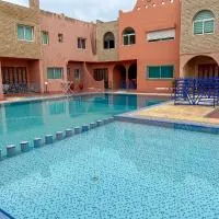 lux appartement avec piscine, готель у місті Ель-Джадіда