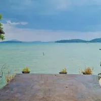 Ko Por에 위치한 호텔 Star house Seaview Lanta old town