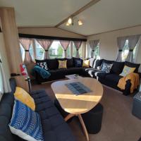 LuaMar Holidays- Tattershall Lakes - Lancaster Crescent