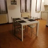 APPARTAMENTO SERENA، فندق في Bagnolo Mella