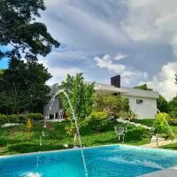 Casa El Limonar Garzón Hospedaje Campestre – hotel w mieście Garzón