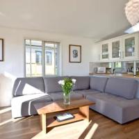 Salcombe Retreat Lodge 2