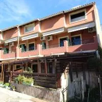 Panos Apartments, Hotel in Benitses