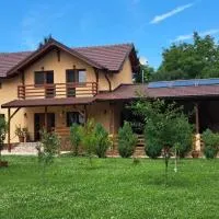 Pensiunea Inima Daciei, hotel en Costeşti