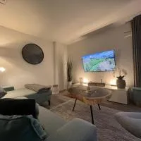 Penthouse Zweite Heimat - mit Sauna, Dachterrasse und ab Mai eigener Wallbox, im Herz von Kellenhusen, hotel v destinaci Kellenhusen