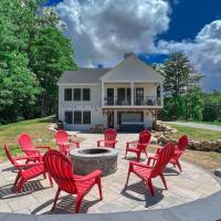 Birch Haus New Luxury Home with Views and Hot Tub