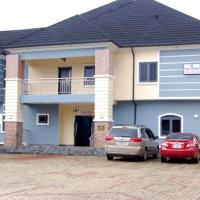 STARSAPPHIRE LUXURY HOTELS LTD, hotel perto de Akwa Ibom Airport - QUO, Ikot Eto