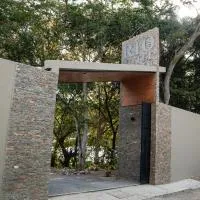RIO HOTEL Y GLAMPING, hotel din Jalpan