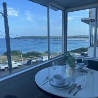 Ocean View 1 bedroom Private Apartment Near Maroubra Beach, hotel in Maroubra, Sydney