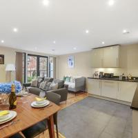 LiveStay-Stunning 2 Bed 2 Bath Apartment in Maida Vale