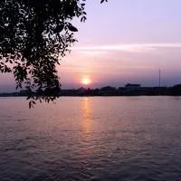 Baan Siriporn Resort - โรงแรมบ้านศิริพร รีสอร์ท – hotel w mieście Samut Songkhram
