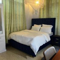Stunning, Romantic and Luxurious Apartment, hotelli kohteessa Dar es Salaam alueella Kijitonyama