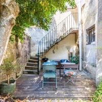 Beautiful apartment in Bordeaux with garden, hotel en Nansouty Saint-Genes, Burdeos