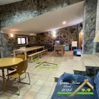 Casa Rural Juanín - Alojamiento Turístico Gold, hotel in Fresnedoso de Ibor