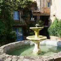 Gite Les Volets Bleus du Segur, hotel i Le Ségur-Suech