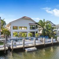 5BDR Private Waterfront Home Getaway near Las Olas