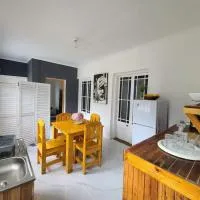 Bosberg Selah - Cosy 2-Bedroom Apartment with Mountain View، فندق في Somerset East