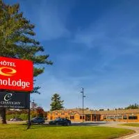 Econo Lodge, hotel a Deschambault