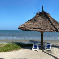 Barry's Beach Resort, hótel í Mkwaja