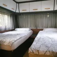 Wohnwagen am Rittergut Dornreichenbach, hotel u gradu 'Dornreichenbach'