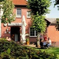 Hotel Zur Linde, hotel v destinácii Neddenaverbergen