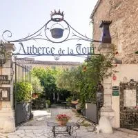 Auberge de la Tour, hotel v destinaci Aups