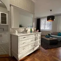 Center House - Otthon, csak máshol!, hotel v destinácii Dunaújváros