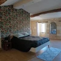 la petite charentaise, отель в городе Beurlay
