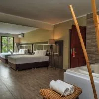 Rado Hotel - Quintanas、トルヒーリョのホテル