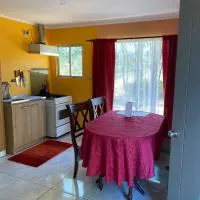 casita de campo, hotel sa Chillán