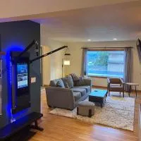 East Wenatchee में, होटल East Wenatchee Oasis 4BR, Pool, Hot Tub, Loop Trail
