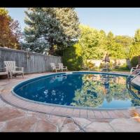 Wasatch Front home with pool close to everything!