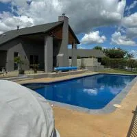 200 on Lake View، فندق في Karapiro