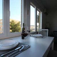 Zebrus apartment, hotell i Poljud, Split