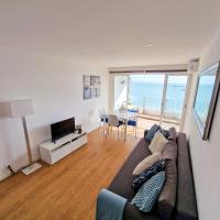 Casa dos Cotas - Amazing Seaside Apartment with Balcony, hotel di Cascais