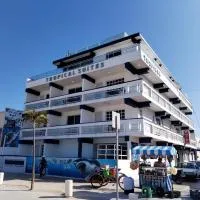 Hotel Tropical, хотел в Прогресо