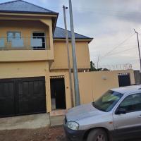 villa privée avec garage privé à Lomé Togo, hotel in Agbo Akounou
