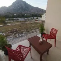 Nandi Skandagiri Guest House, מלון בNandi