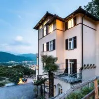 Paladina Hotel, viešbutis mieste Pura