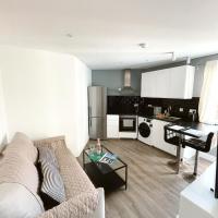 Modern City Centre Two Bedroom Windsor Apartment - Grand Central House