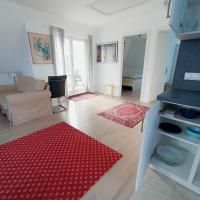Peaceful Apartment- 3 Zi- Loggia & Garden in Blankenese-