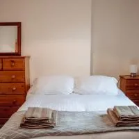 Rustic Cottage in Heart of Town, hotel a Otley