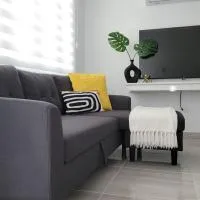 The Yellow Spot Apartments, hotel i Fajardo