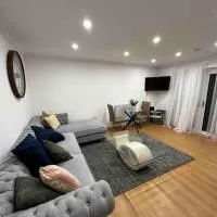 The Gated 2Bedroom Annex Dartford, ξενοδοχείο σε Darenth