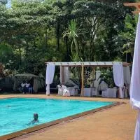 Jungle Green Resort, Kiutine, Hotel in Lare