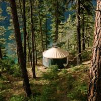 Glamping Yurt on Secluded Mountain Lake with Sauna
