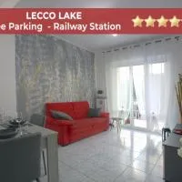 Lago di Lecco - Parcheggio Gratuito - Stazione Ferroviaria, hotel in Calolziocorte