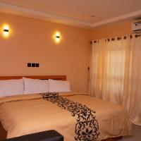 Dopad Hills Hotel and Suites, hotel di Ojo